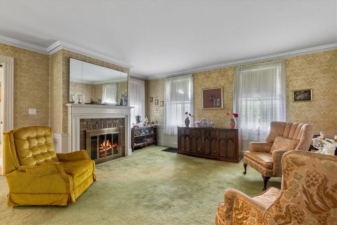 Fireplace, Interior, Living room