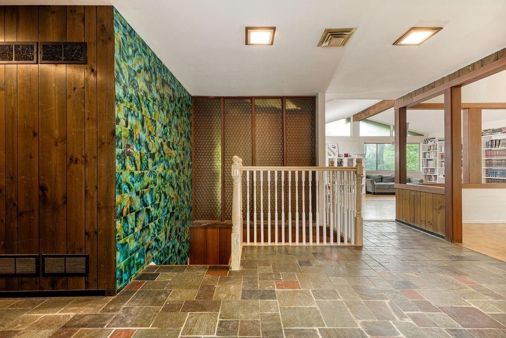 Interior, Recessed Lighting, Wooden Walls