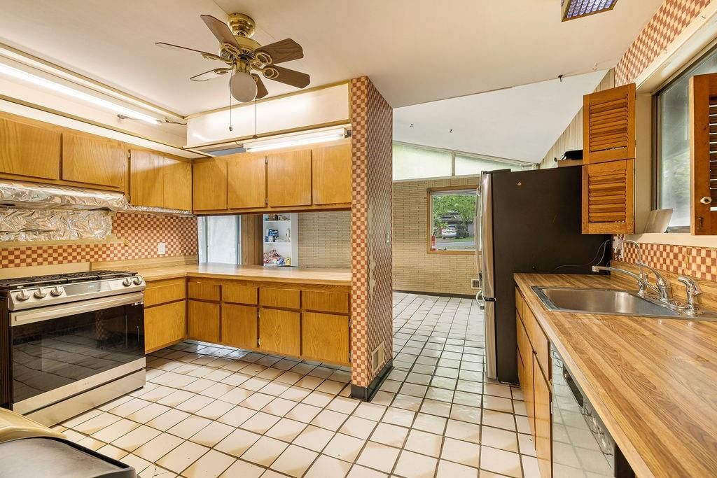 Interior, Kitchen