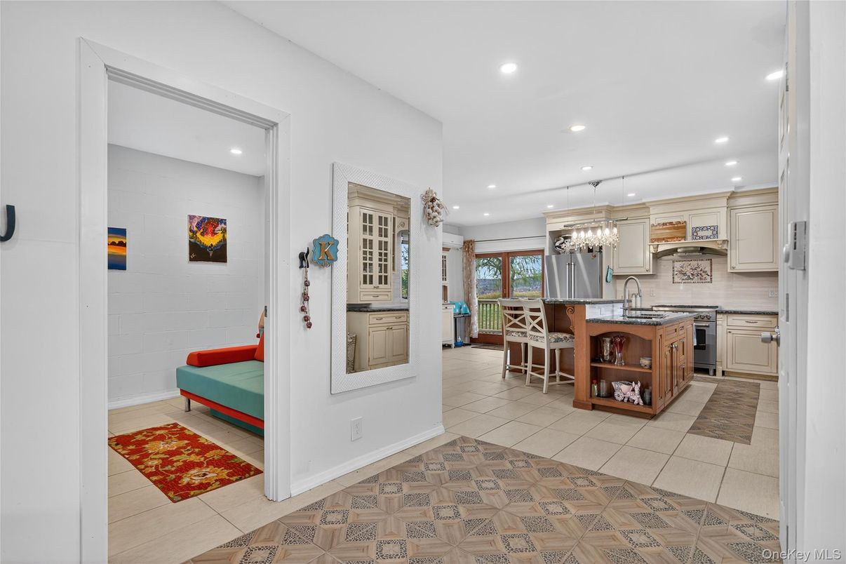 Chandelier, Dining room, Interior, Kitchen, Pendant Lights, Recessed Lighting