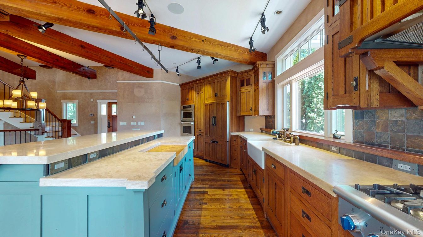 Chandelier, Interior, Kitchen, Pendant Lights, Wooden Beams, Wood Texture Flooring