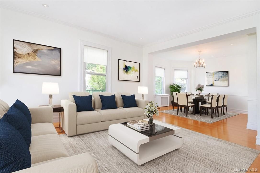 Chandelier, Dining room, Interior, Living room, Recessed Lighting, Wood Texture Flooring