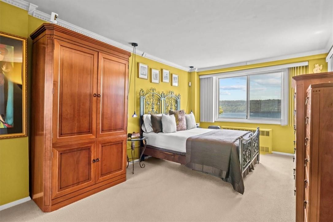 Bedroom, Interior, Pendant Lights