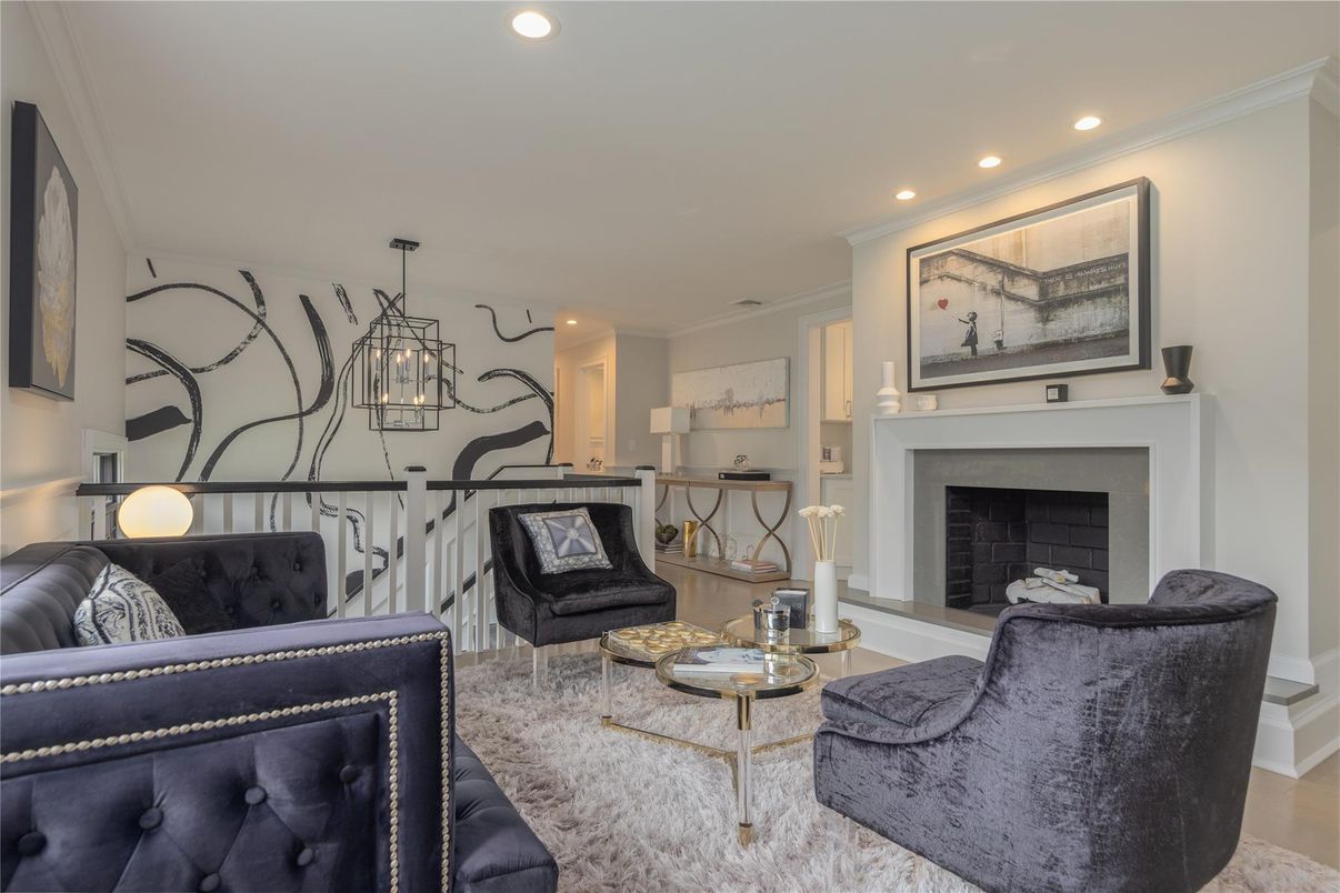 Fireplace, Interior, Living room, Pendant Lights, Recessed Lighting, Wood Texture Flooring
