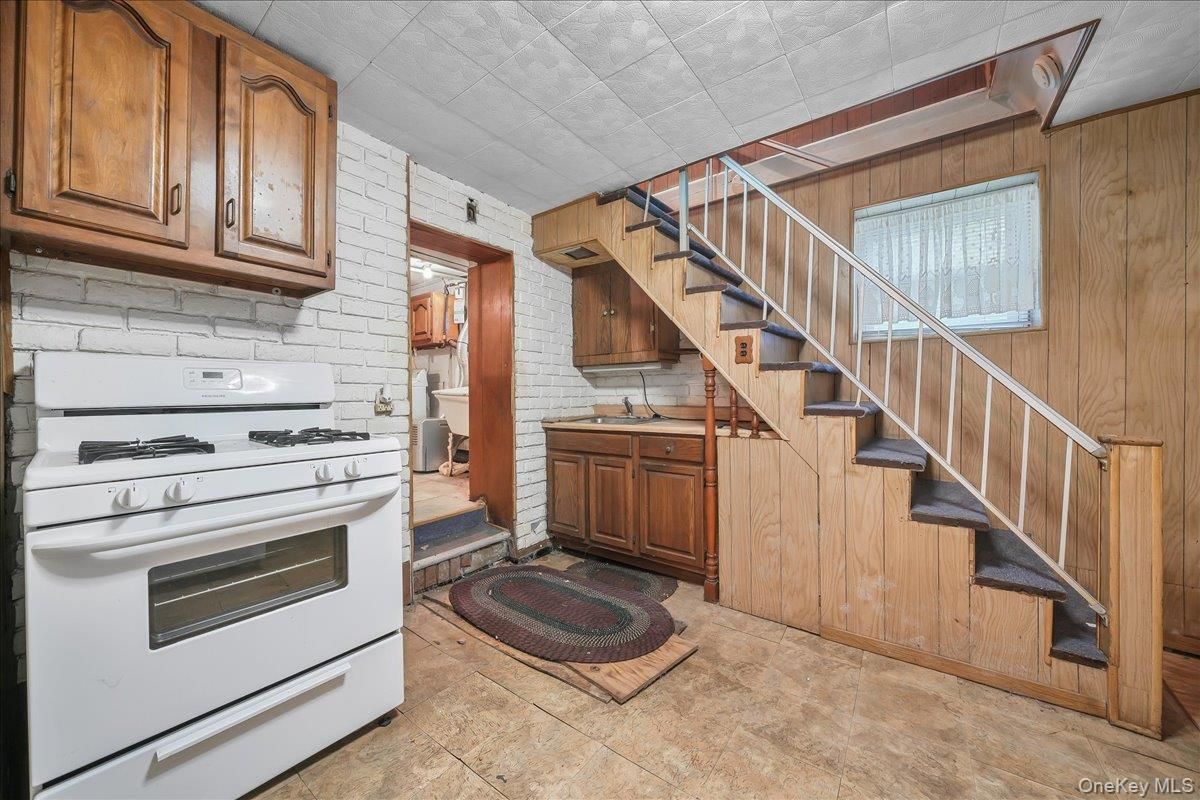 Interior, Kitchen, Wooden Walls