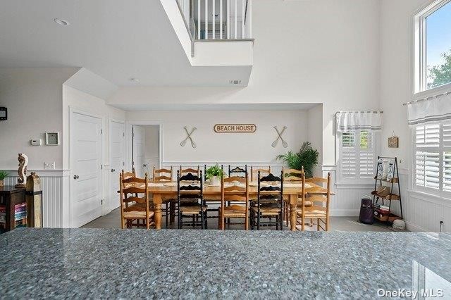 Dining room, Interior, Recessed Lighting