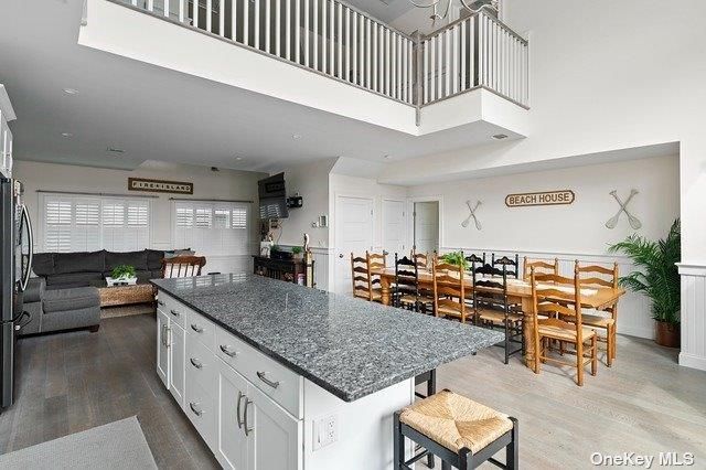 Dining room, Interior, Kitchen, Living room, Recessed Lighting, Wood Texture Flooring