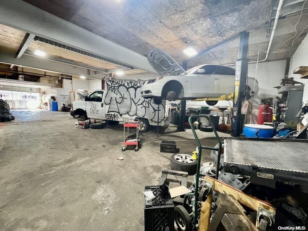 Fitness Equipment, Interior