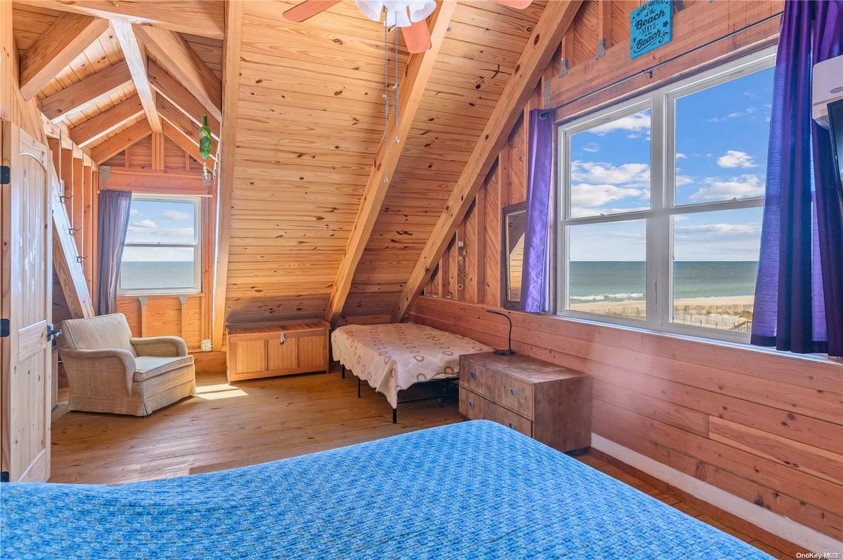 Bedroom, Interior, Water, Wooden Beams, Wooden Ceilings, Wood Texture Flooring, Wooden Walls
