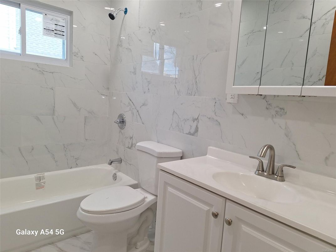 Bathroom, Interior, Marble Walls