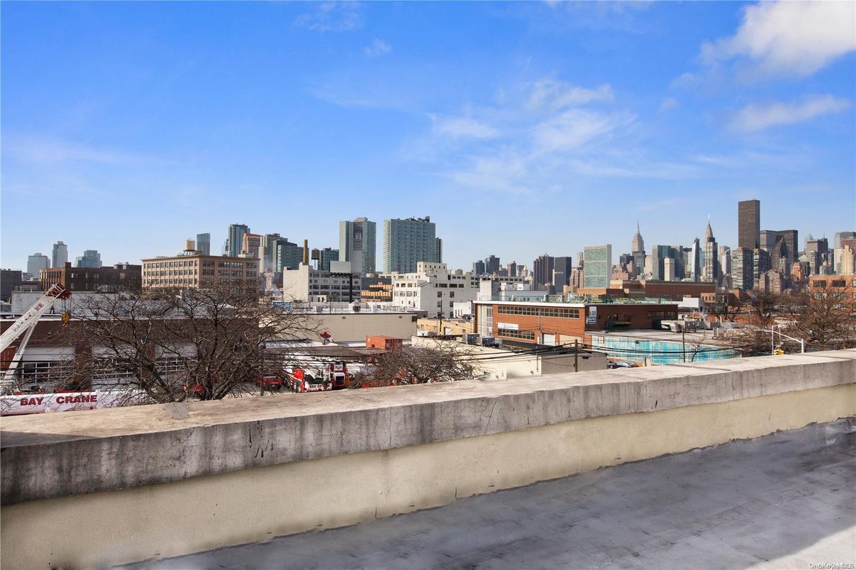 Exterior, Pool, Skyline