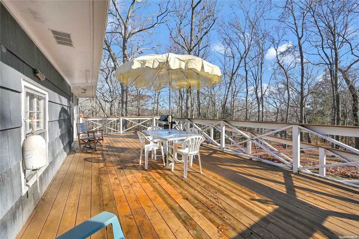 Exterior, Wood Texture Flooring