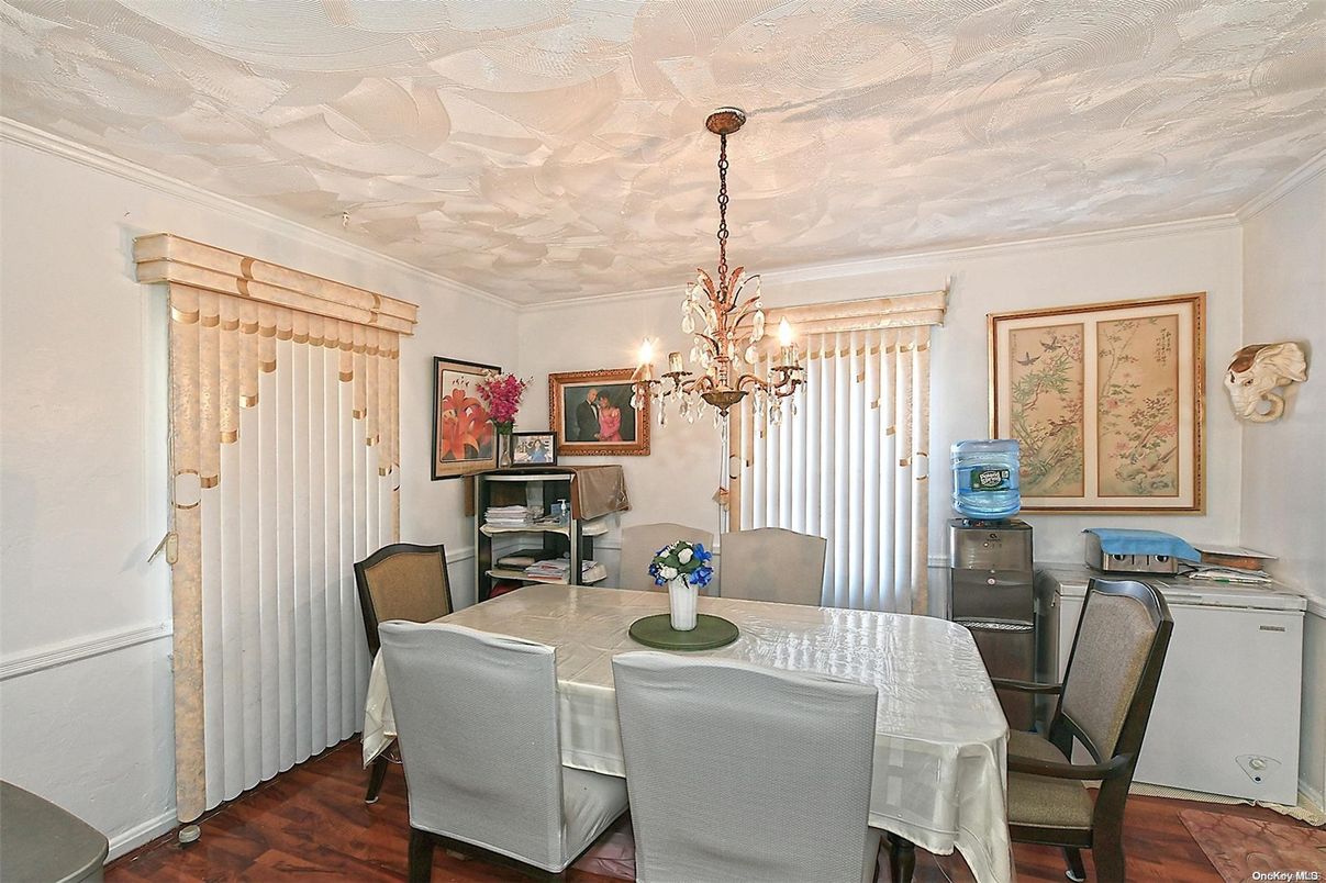 Chandelier, Dining room, Interior, Wood Texture Flooring