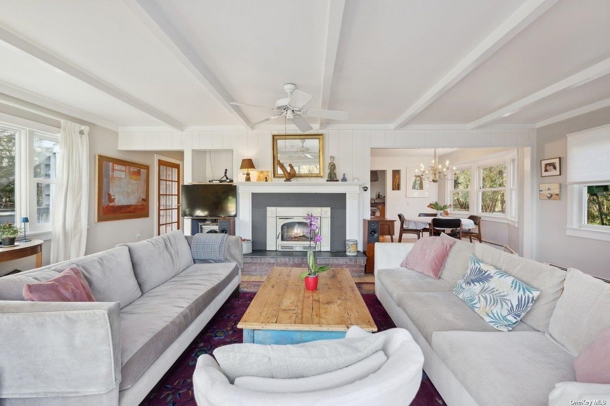 Chandelier, Dining room, Fireplace, Interior, Living room