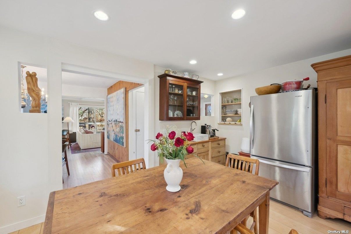 Dining room, Interior, Kitchen, Recessed Lighting, Stainless Steel Appliances, Wood Texture Flooring