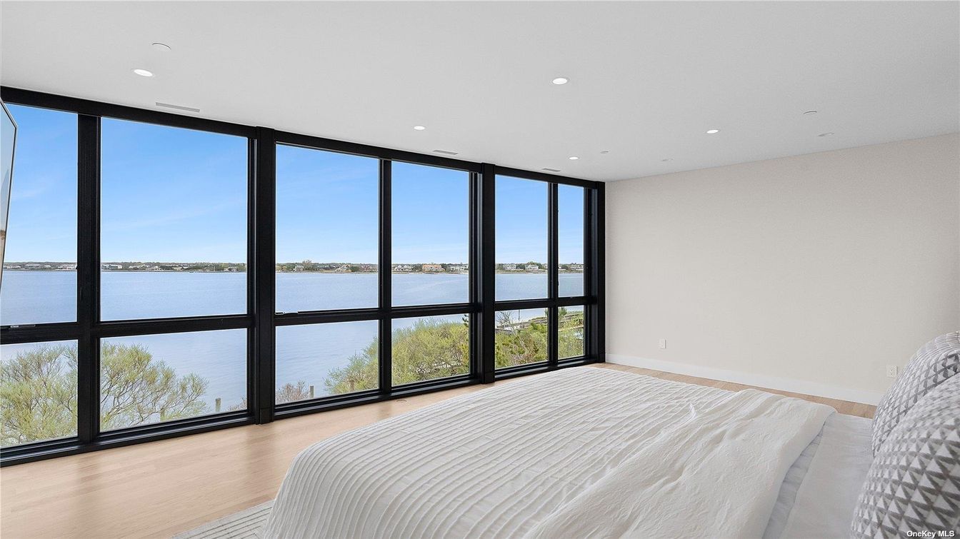 Bedroom, Interior, Recessed Lighting, Water, Wood Texture Flooring