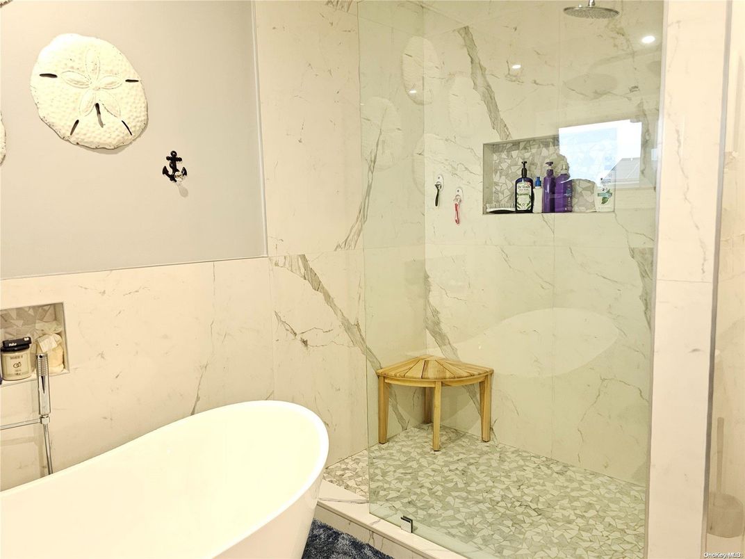 Bathroom, Free Standing Baths, Interior, Marble Walls