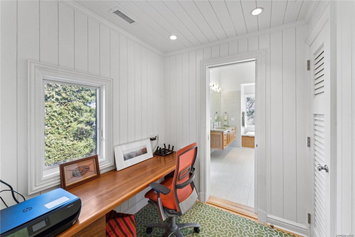Home Office, Interior, Recessed Lighting, Wood Texture Flooring
