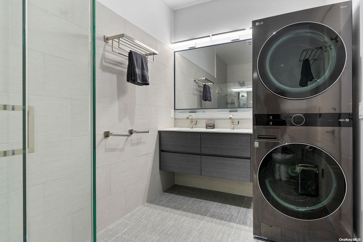 Bathroom, Glass Shower, Interior, Washer