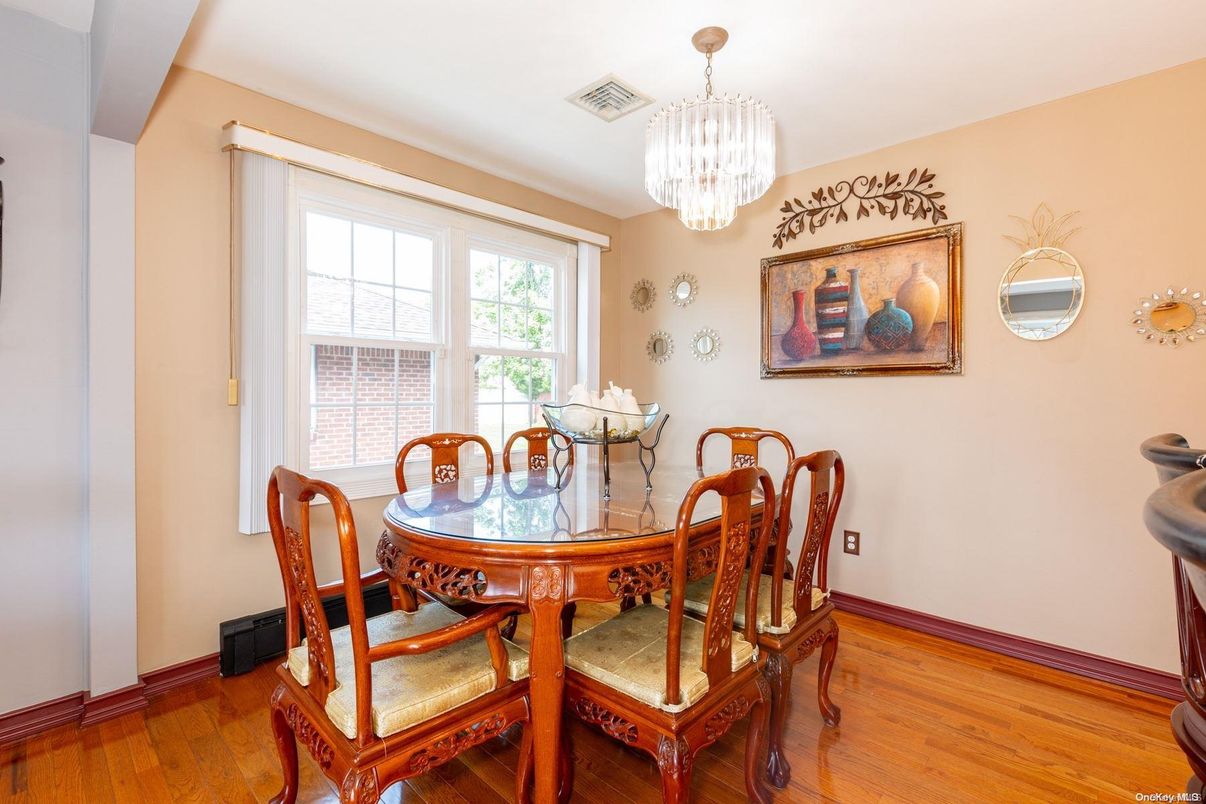 Chandelier, Dining room, Interior, Wood Texture Flooring