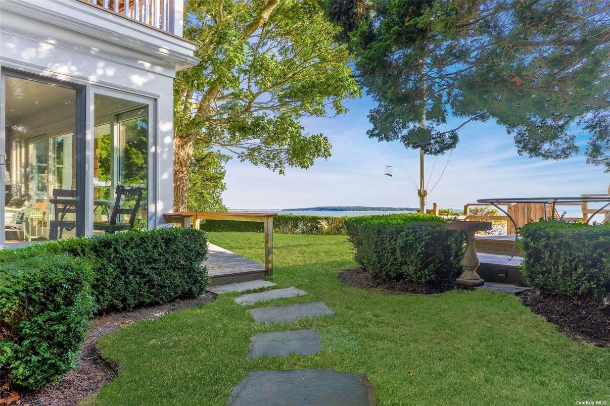 Backyard, Exterior, Water