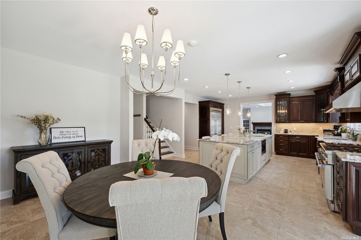 Chandelier, Dining room, Interior, Kitchen, Pendant Lights, Recessed Lighting