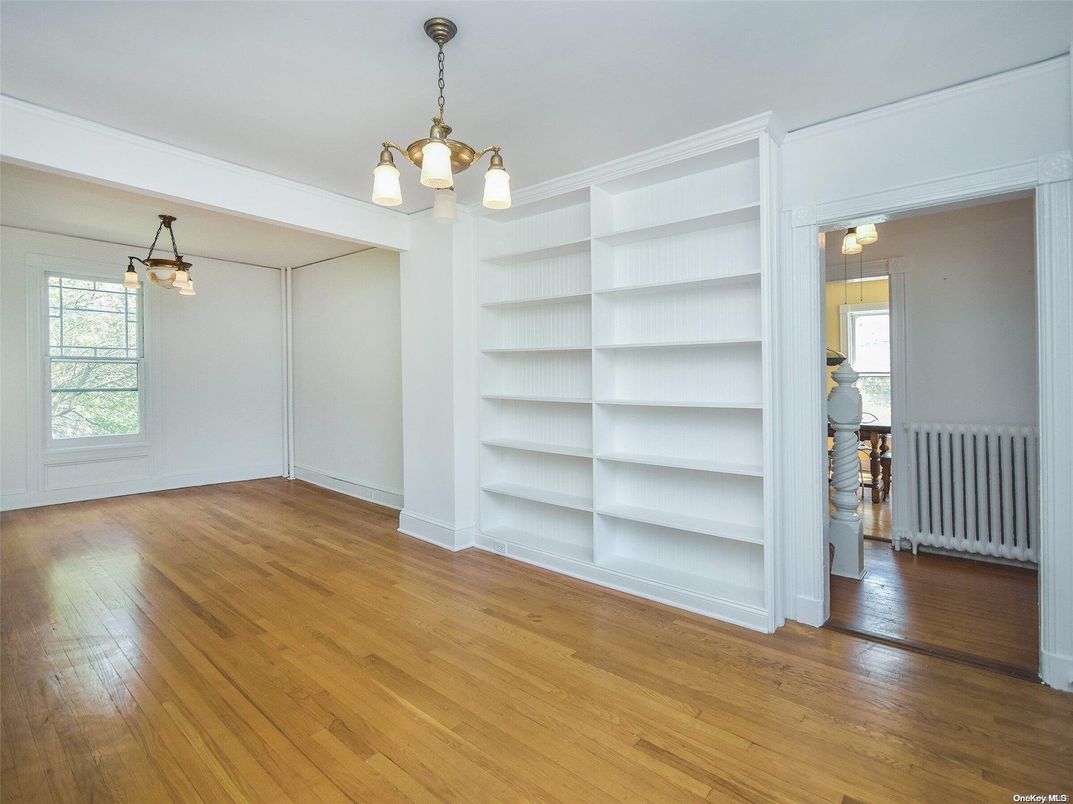 Chandelier, Empty room, Interior, Pendant Lights, Wood Texture Flooring
