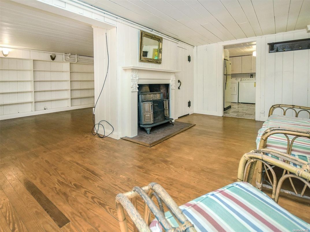 Empty room, Fireplace, Interior, Wood Texture Flooring