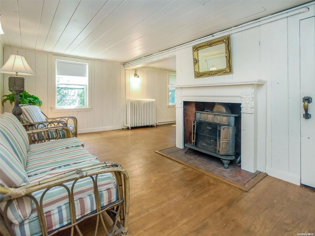 Bedroom, Fireplace, Interior, Wood Texture Flooring
