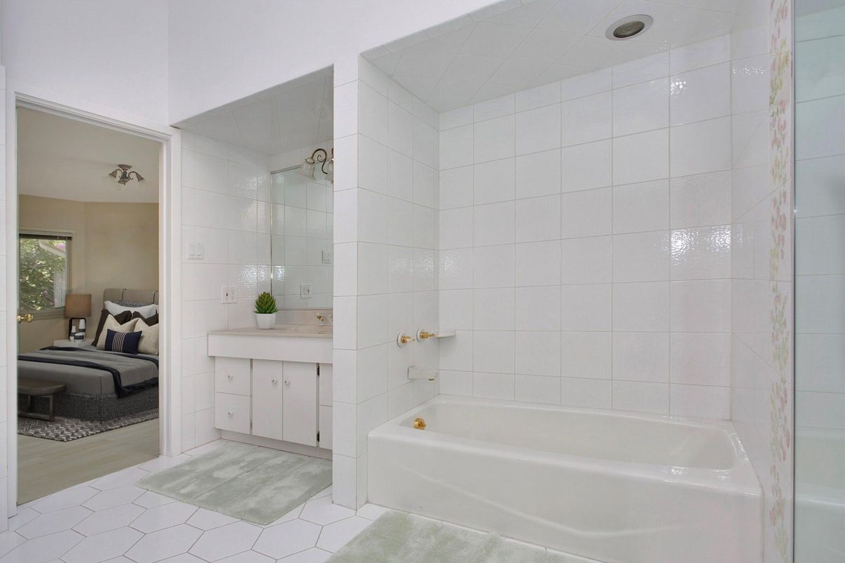 Bathroom, Bedroom, Interior