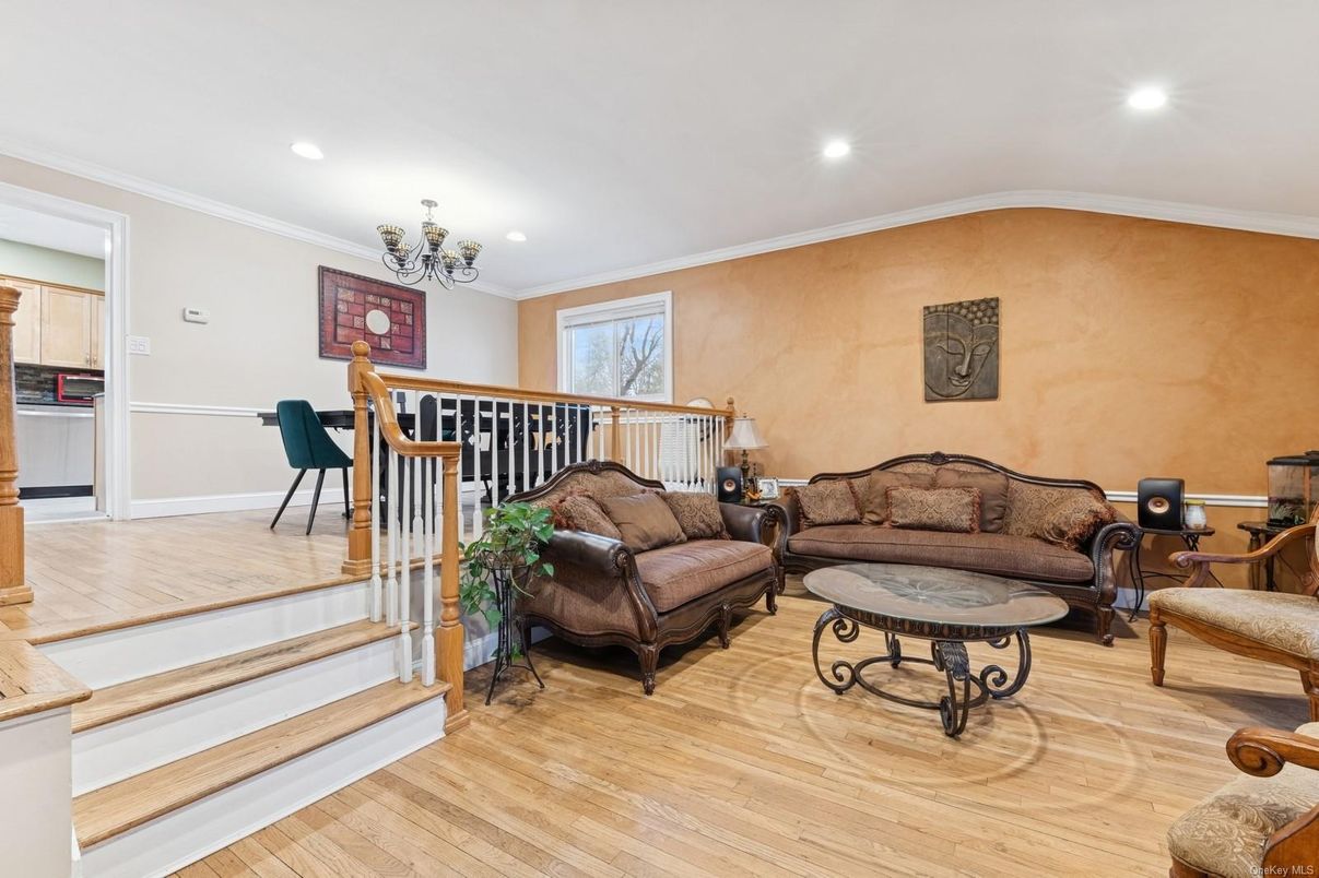 Chandelier, Interior, Recessed Lighting, Wood Texture Flooring