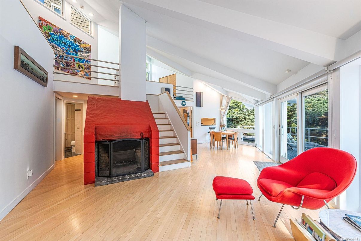 Dining room, Fireplace, Interior, Recessed Lighting, Wood Texture Flooring