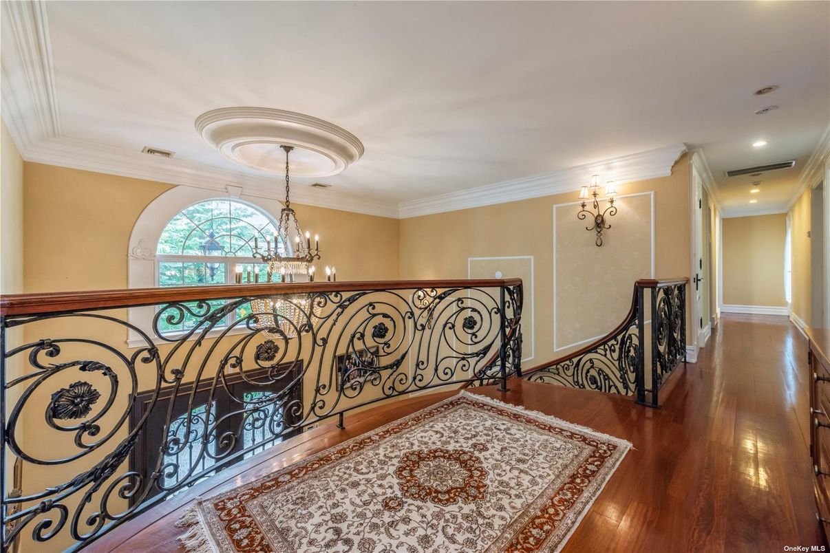 Chandelier, Interior, Recessed Lighting, Wood Texture Flooring