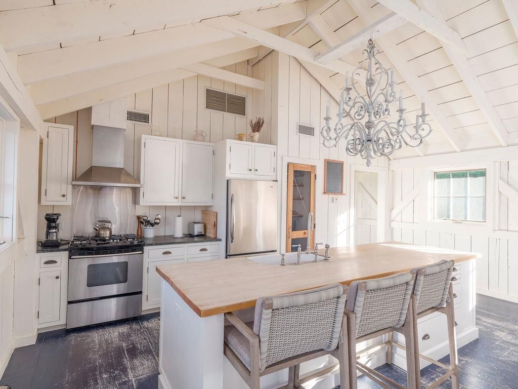 Chandelier, Interior, Kitchen, Stainless Steel Appliances, Wood Texture Flooring
