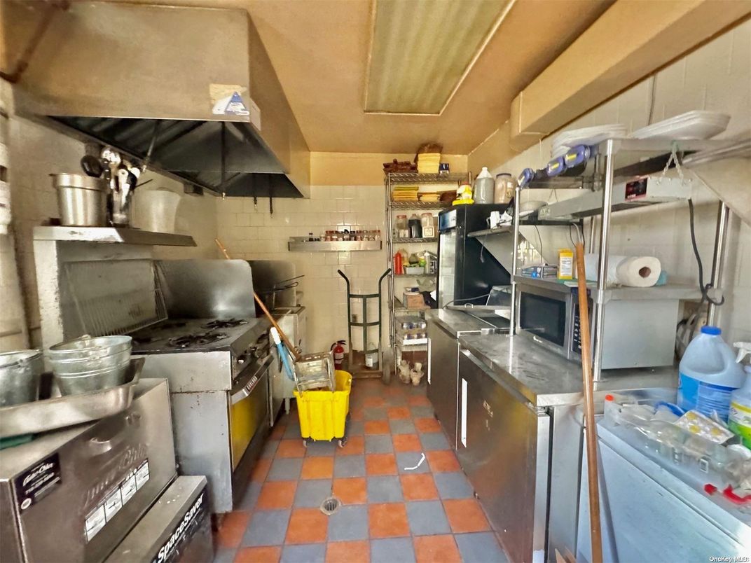 Interior, Kitchen, Stainless Steel Appliances