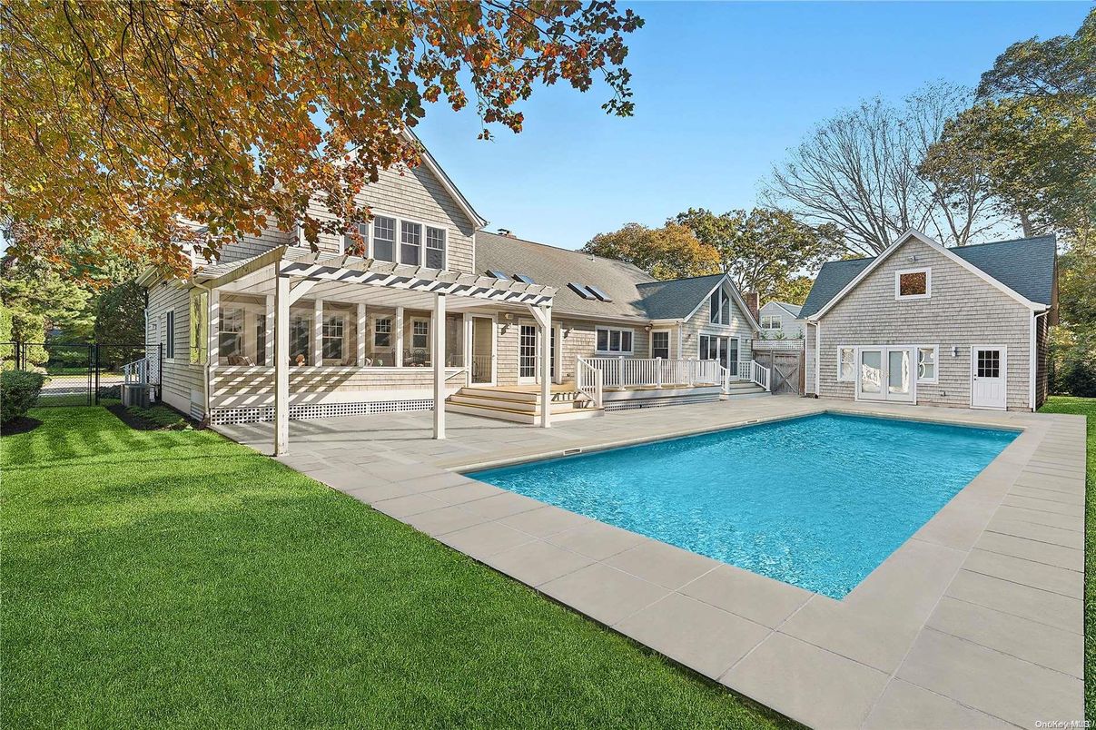 Backyard, Exterior, Pool