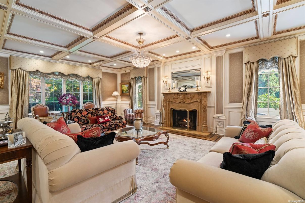 Chandelier, Fireplace, Interior, Living room, Recessed Lighting