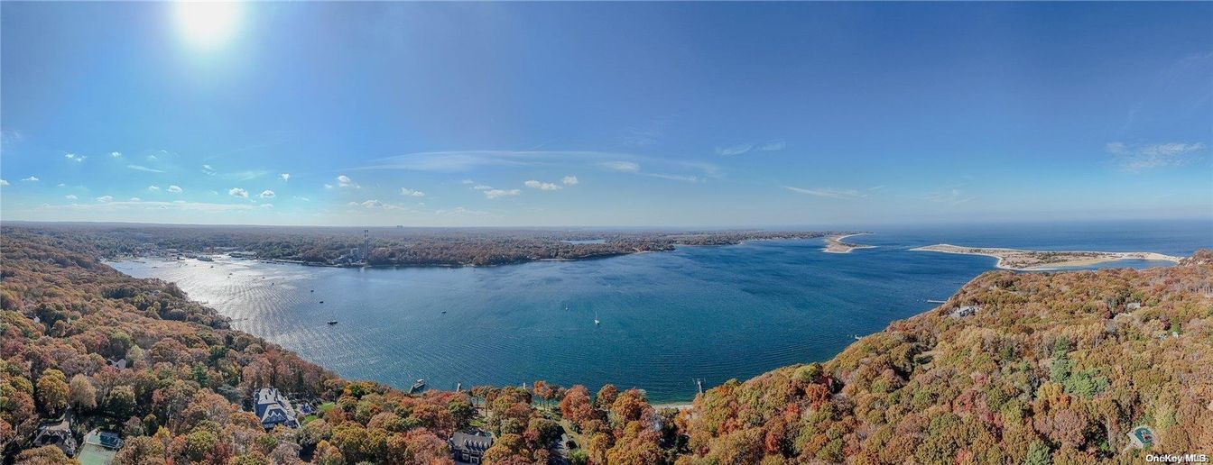 Exterior, Lake