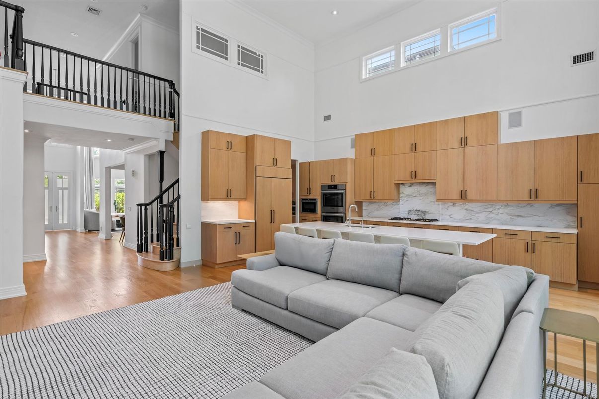 Interior, Kitchen, Living room, Recessed Lighting, Wood Texture Flooring