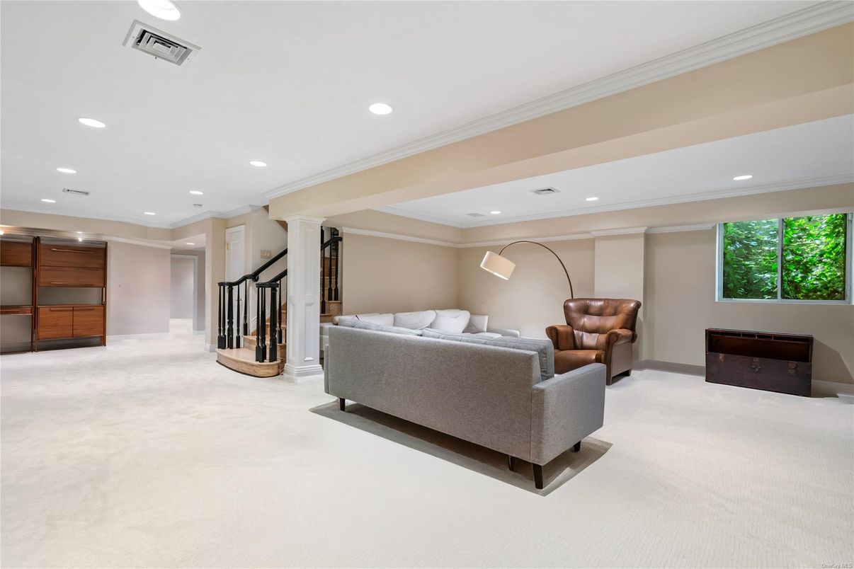 Interior, Living room, Recessed Lighting