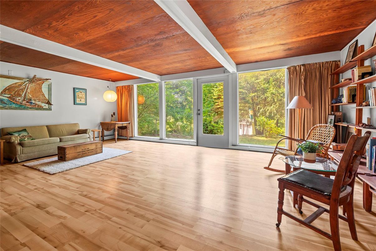 Interior, Sun Room, Wooden Ceilings, Wood Texture Flooring