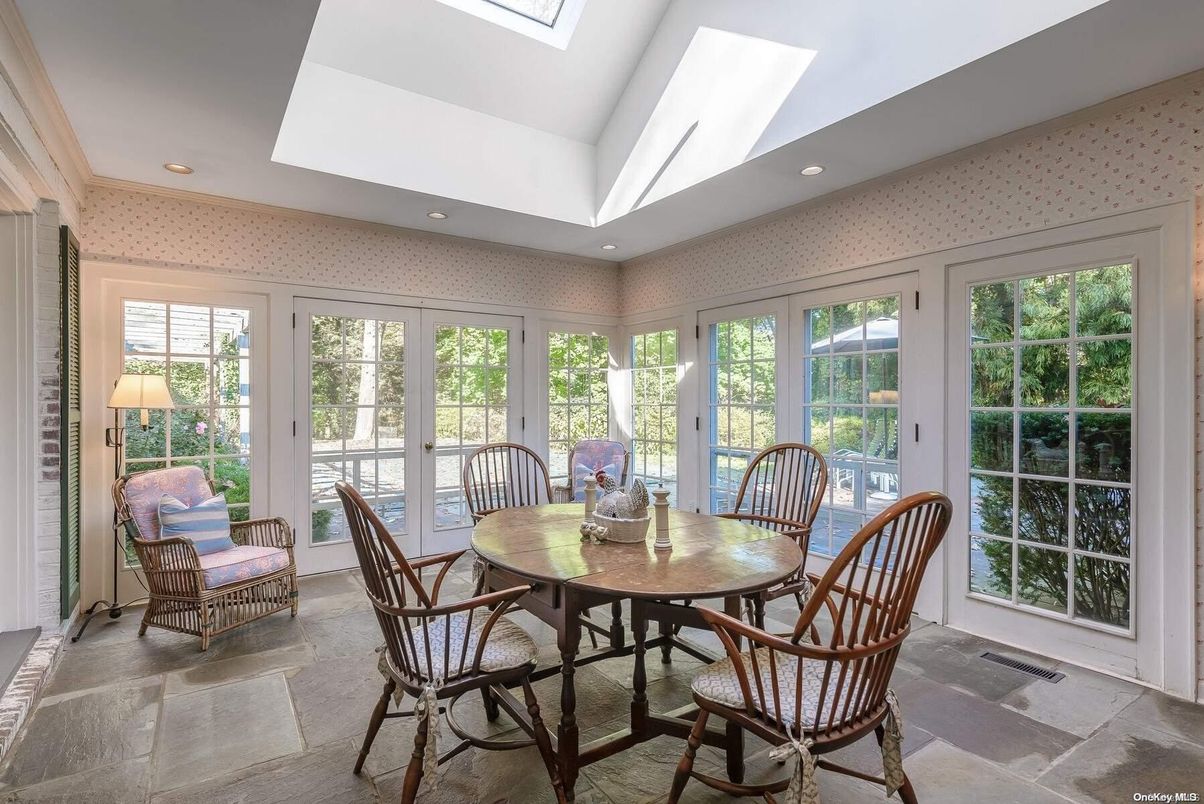 Dining room, Interior, Recessed Lighting, Sun Room