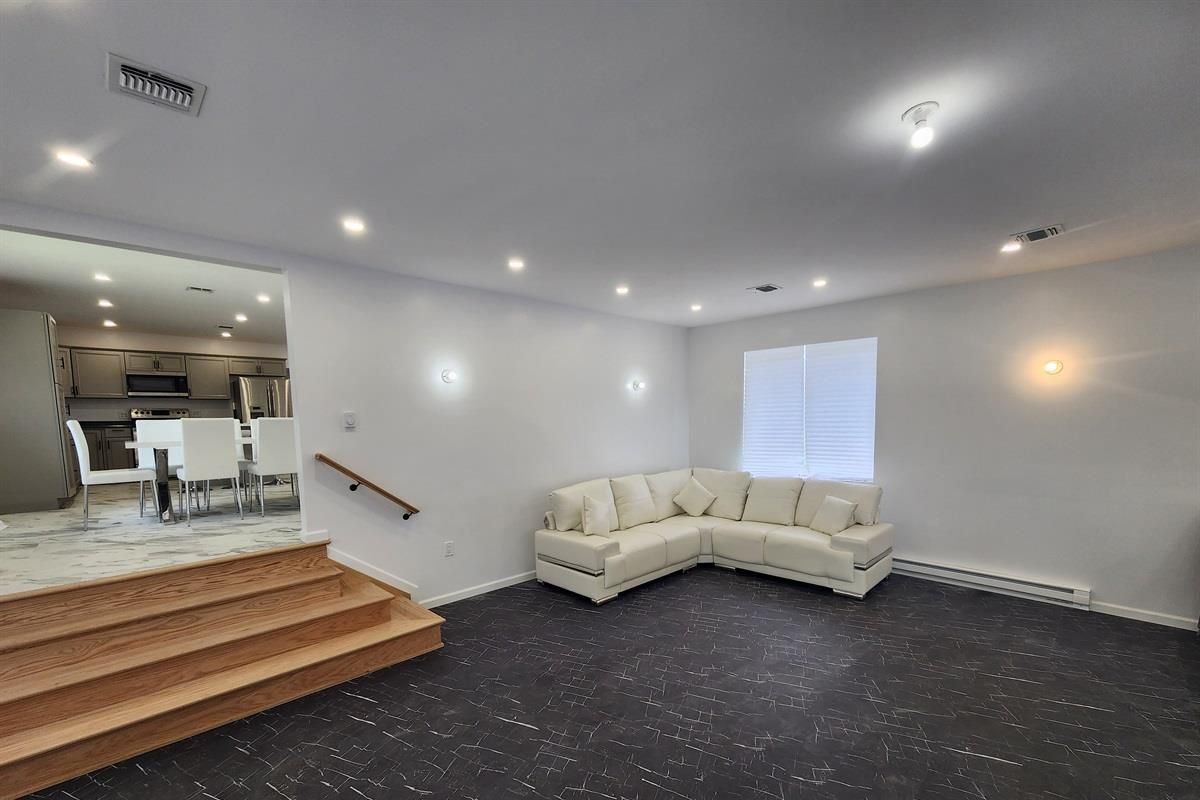 Dining room, Interior, Kitchen, Living room, Recessed Lighting
