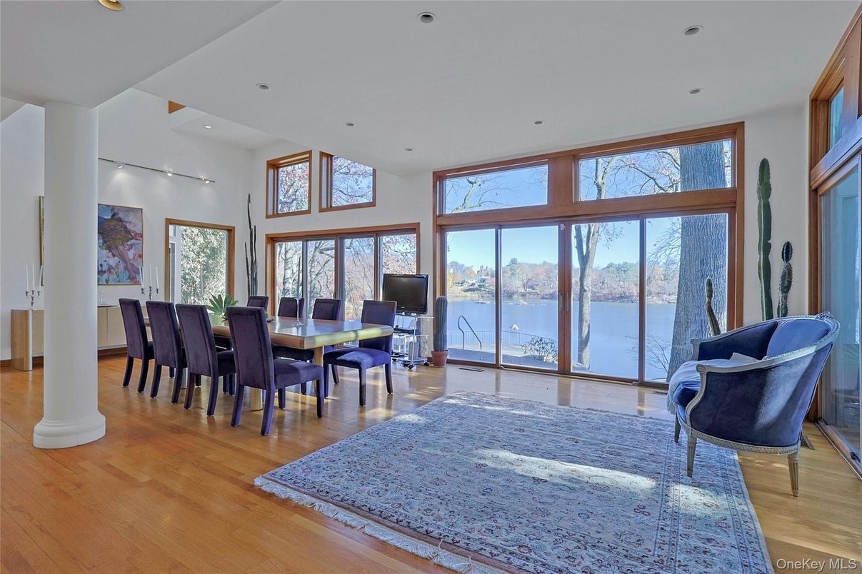 Dining room, Interior, Recessed Lighting, Water, Wood Texture Flooring
