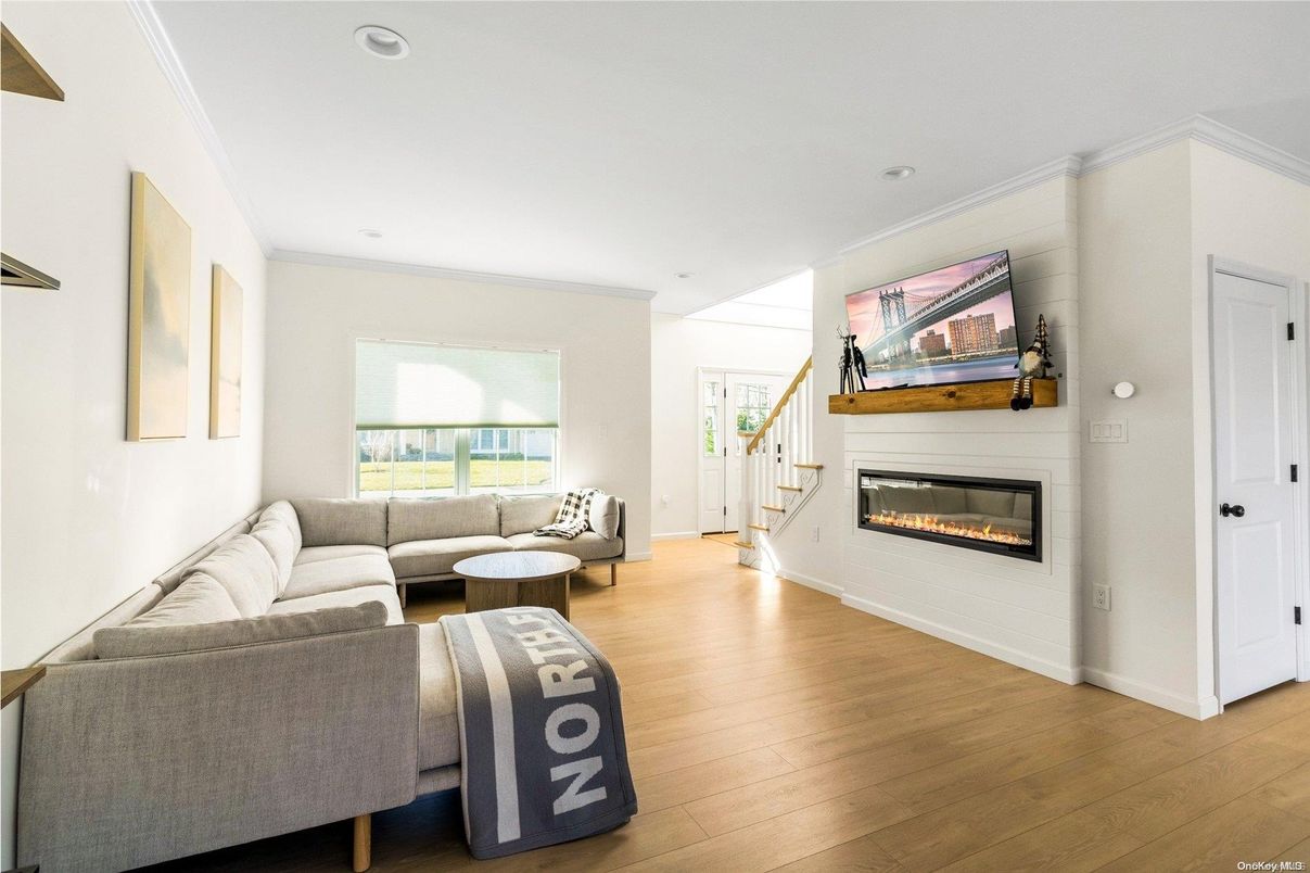 Fireplace, Interior, Living room, Recessed Lighting, Wood Texture Flooring