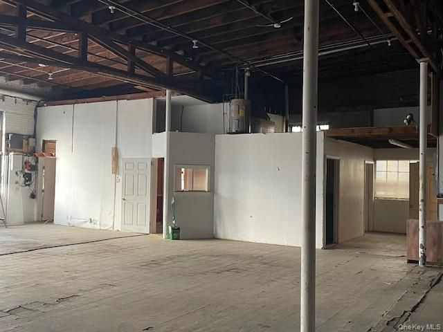 Interior, Wooden Beams