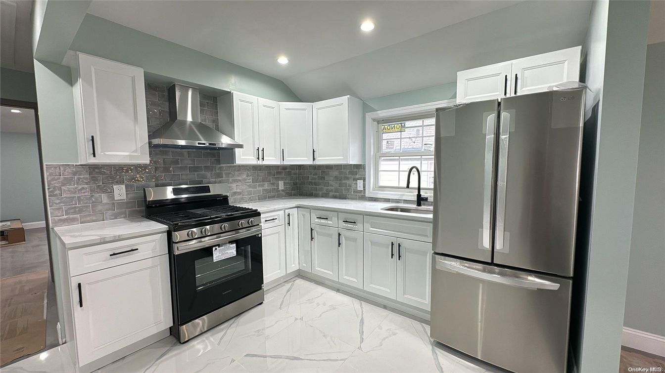 Interior, Kitchen, Marble, Recessed Lighting, Stainless Steel Appliances