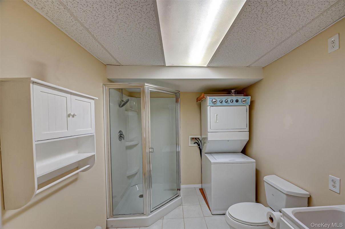 Bathroom, Glass Shower, Interior, Washer