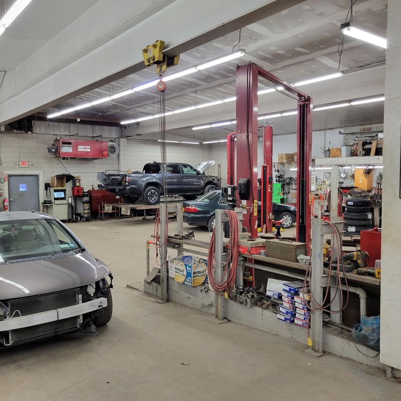 Garage, Interior