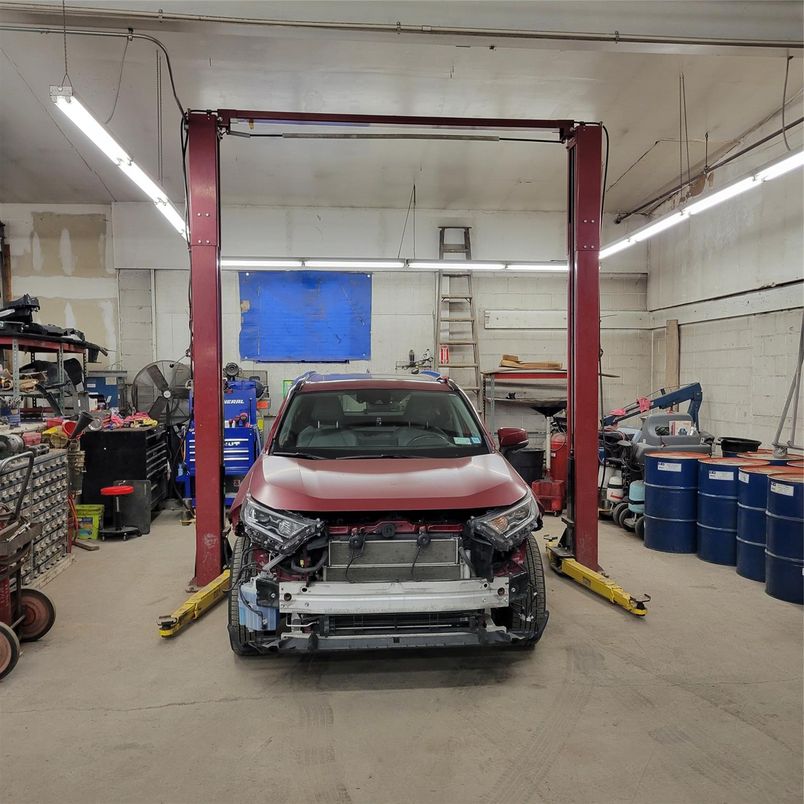 Garage, Interior